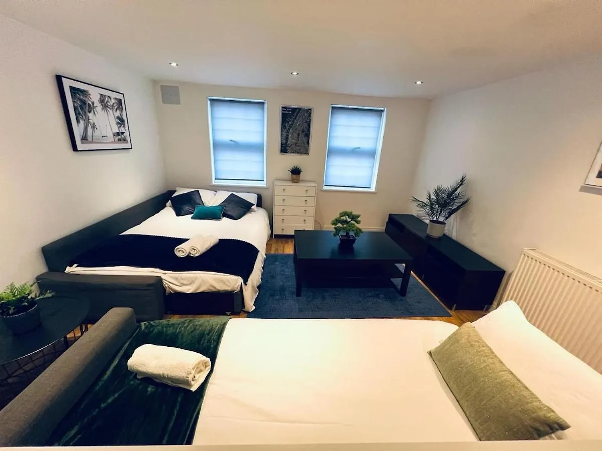 Gorgeous Flat In Central London