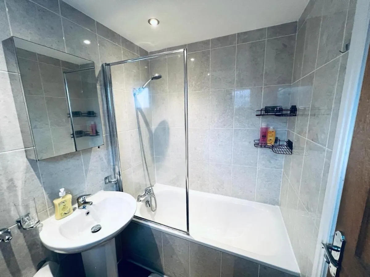 Gorgeous Flat In Central London